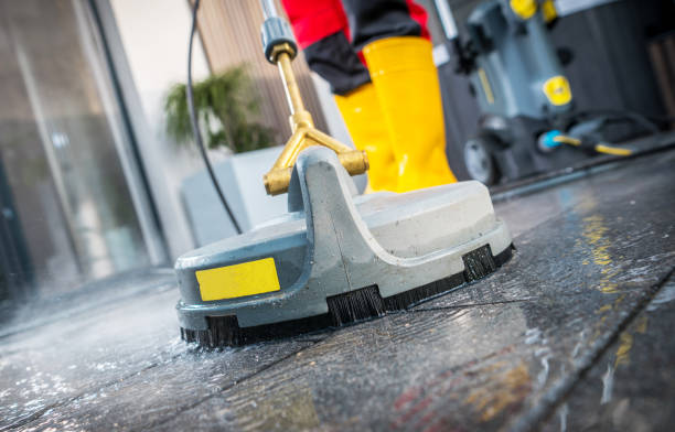 Best Sidewalk Pressure Washing  in Bay City, TX